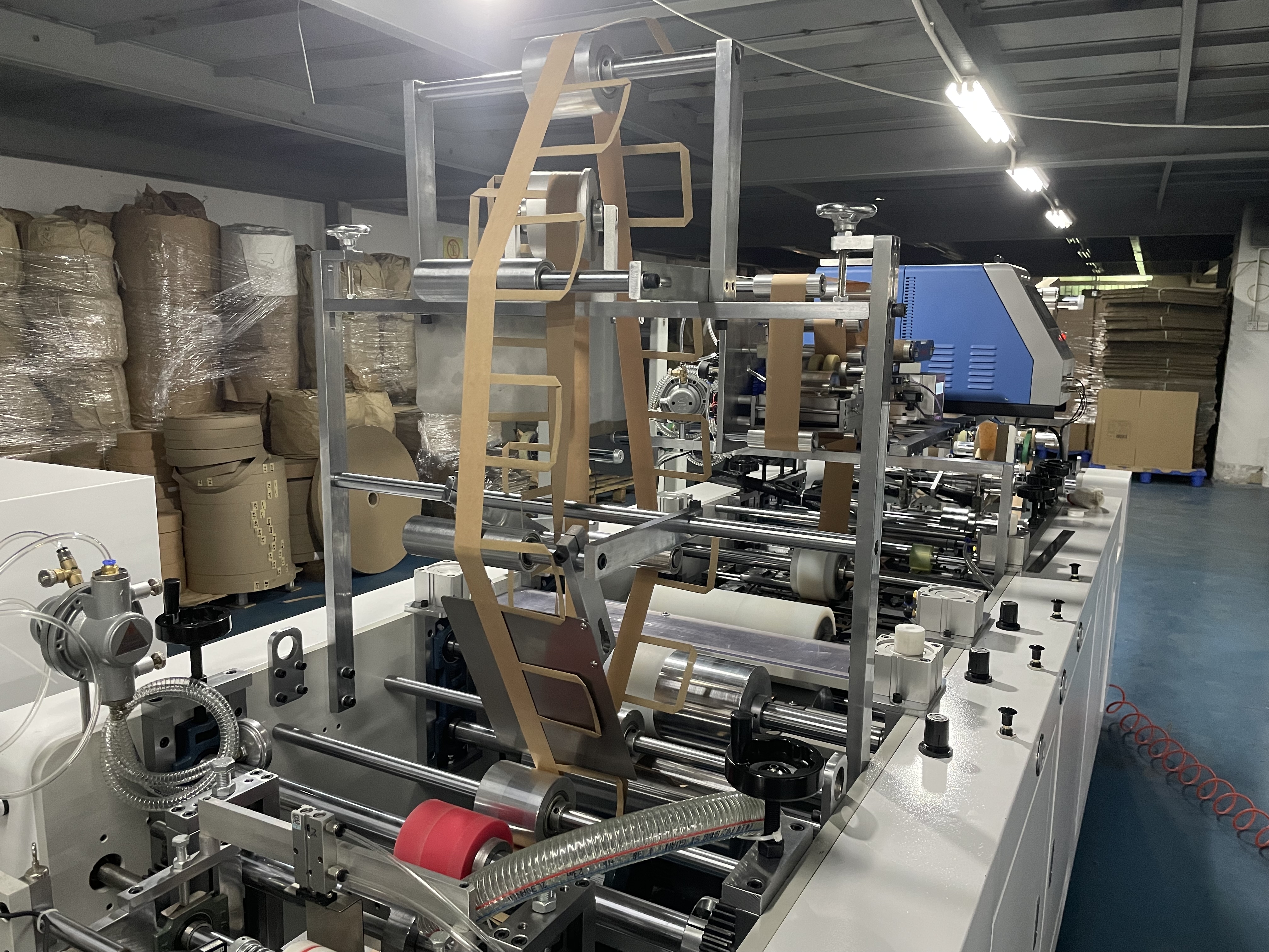 High Speed Efficient Paper Handle Pasting Machine For Paper Bags